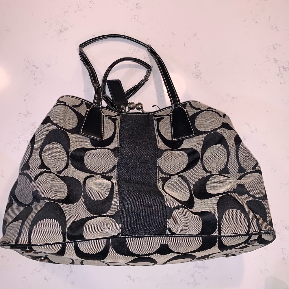 Coach Purse - Picture 2 of 7